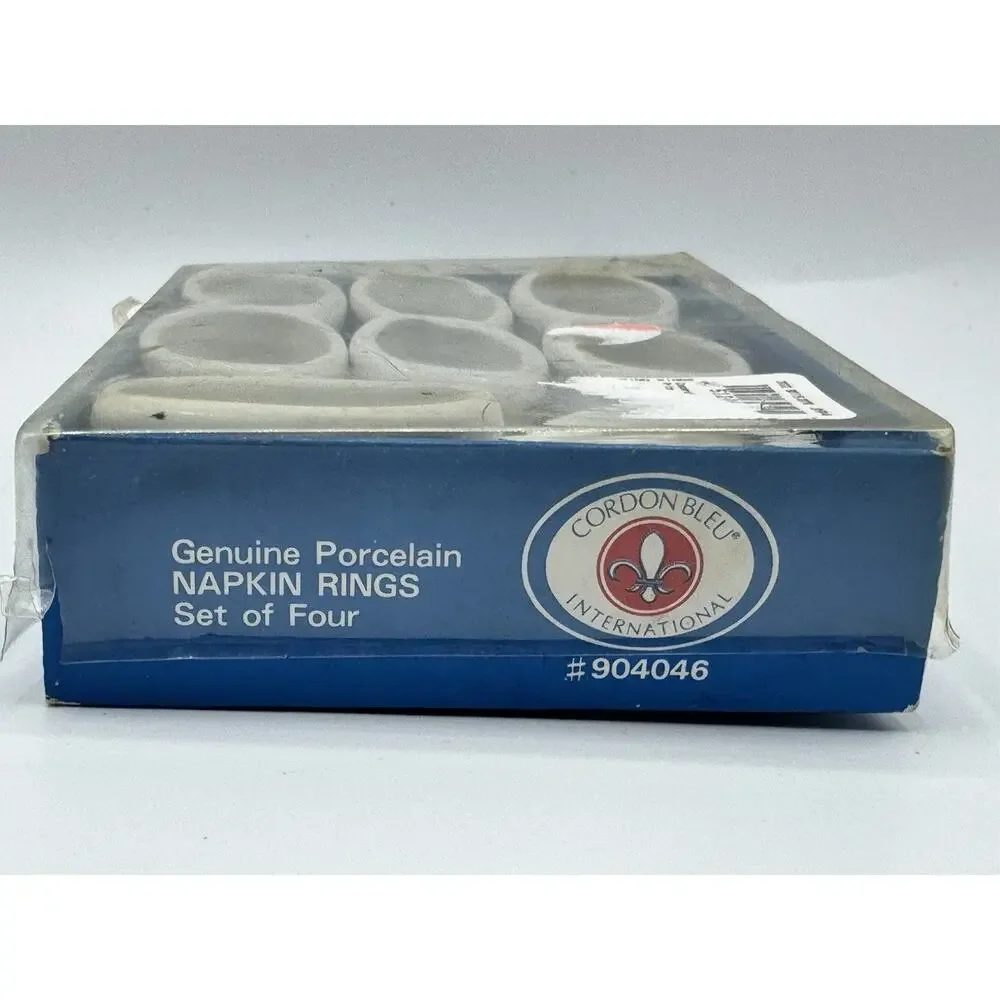 SET OF 8 VINTAGE CORDON BLEU WHITE PORCELAIN NAPKIN RINGS ORIGINAL BOX